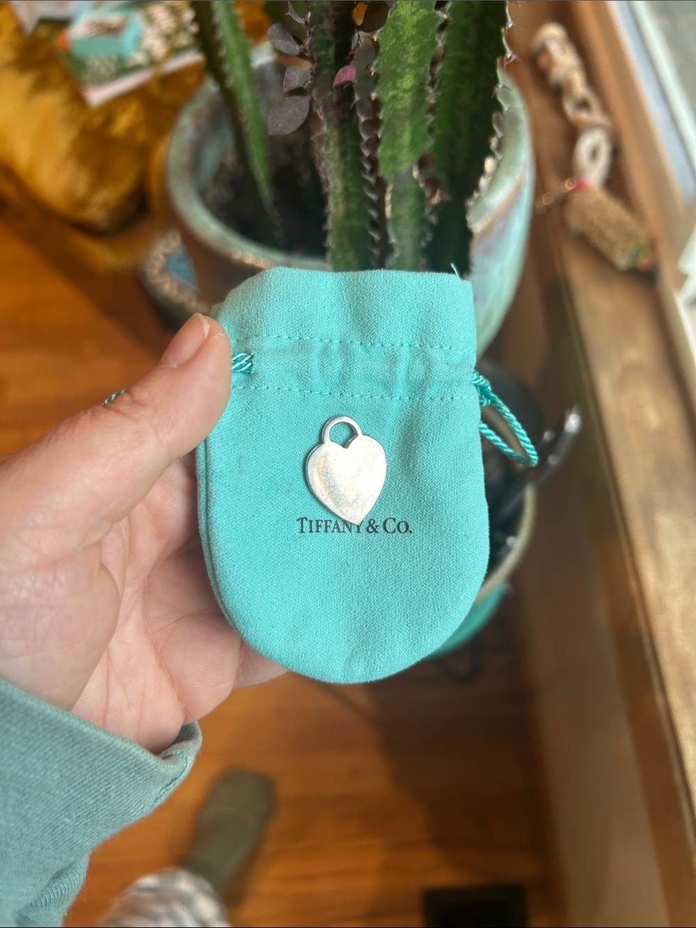 Tiffany & Co. Auth Silver Heart Charm with Tiffany Blue Pouch✨EUC✨